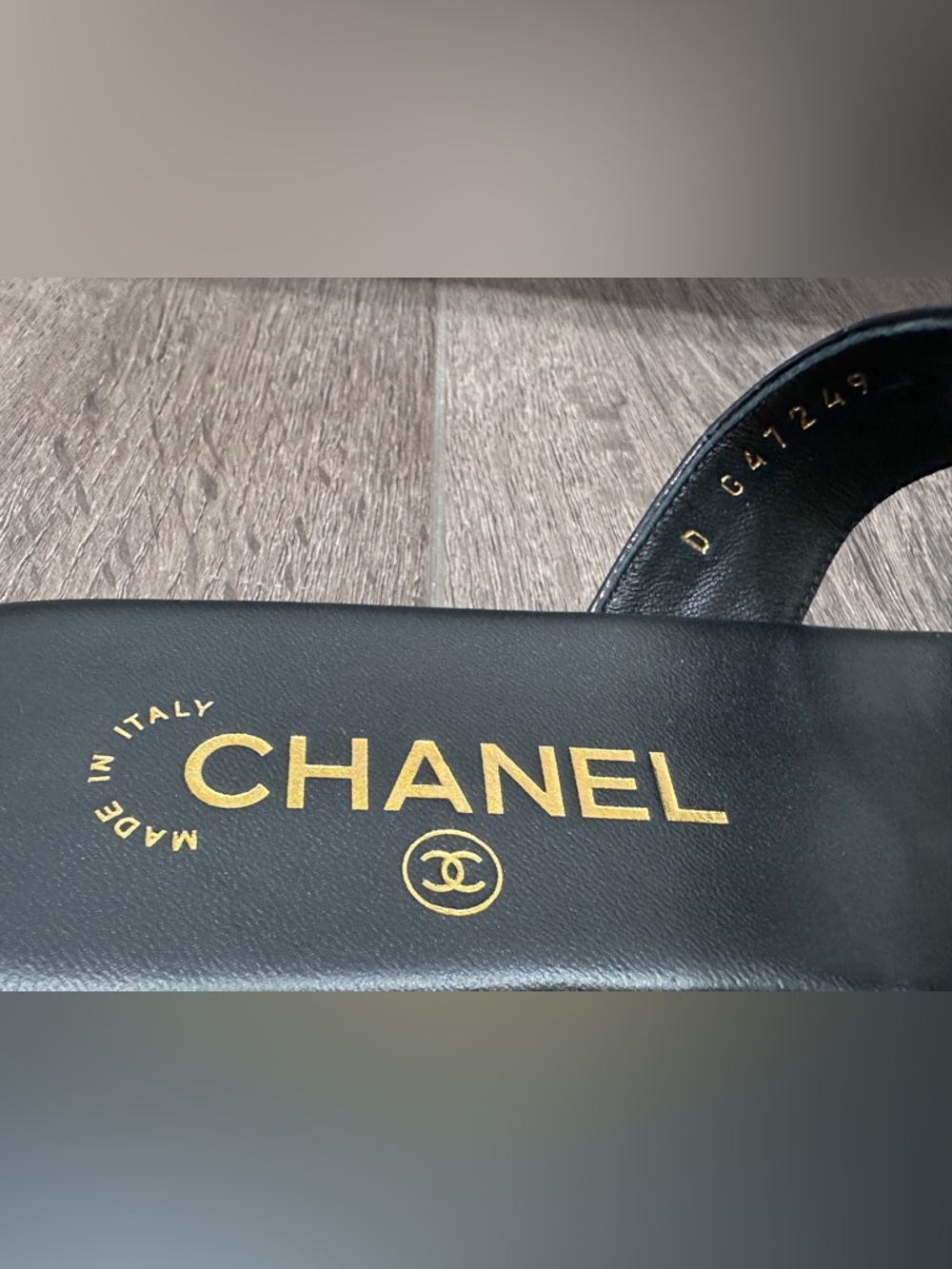 NEW BLAZY CHANEL Black CROC EMBOSSED LARGE CC Logo FLIP FLOP THONG Sandals 40 - Picture 11 of 15